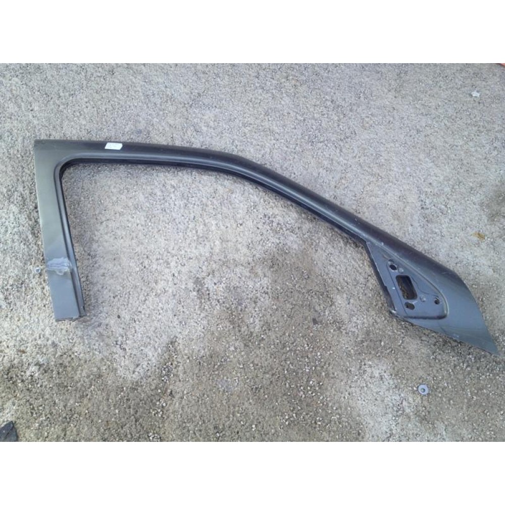 renault clio sağ ön kapı direği