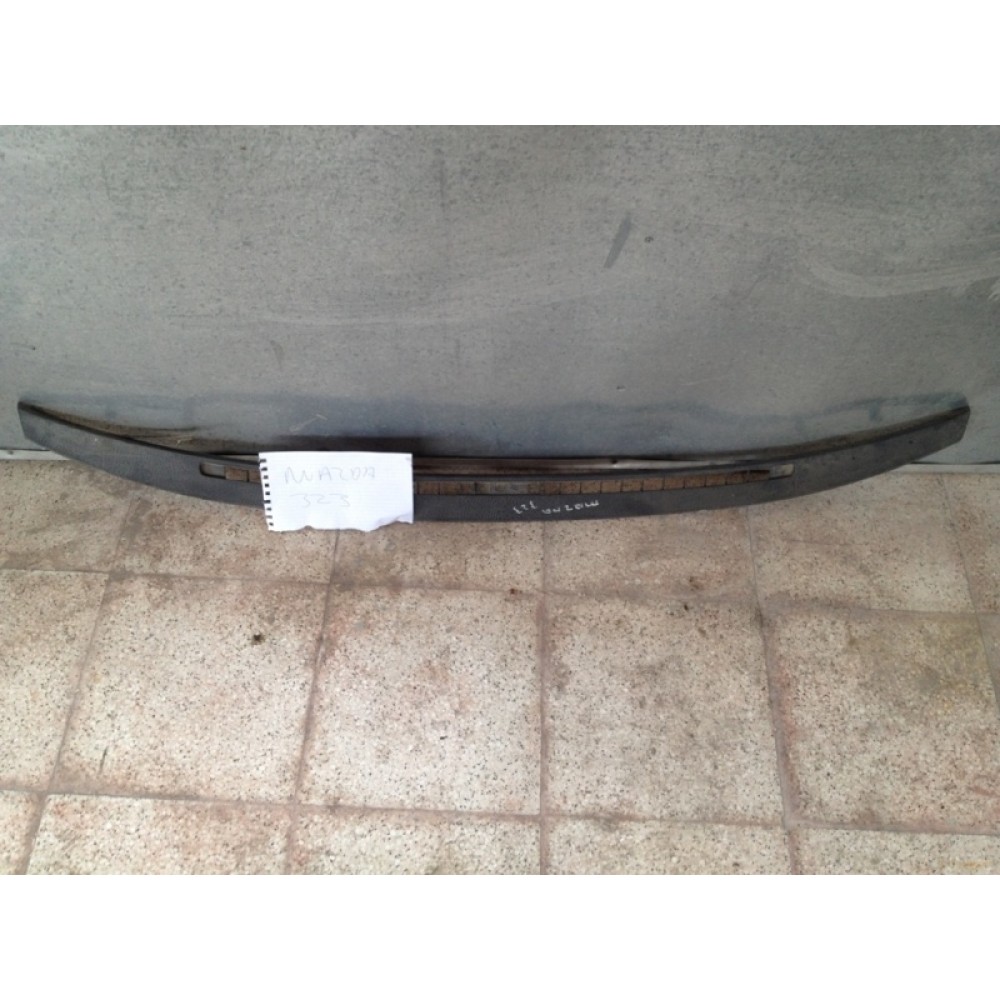 mazda 323 sedan göğüs üst kalorifer ızgarası
