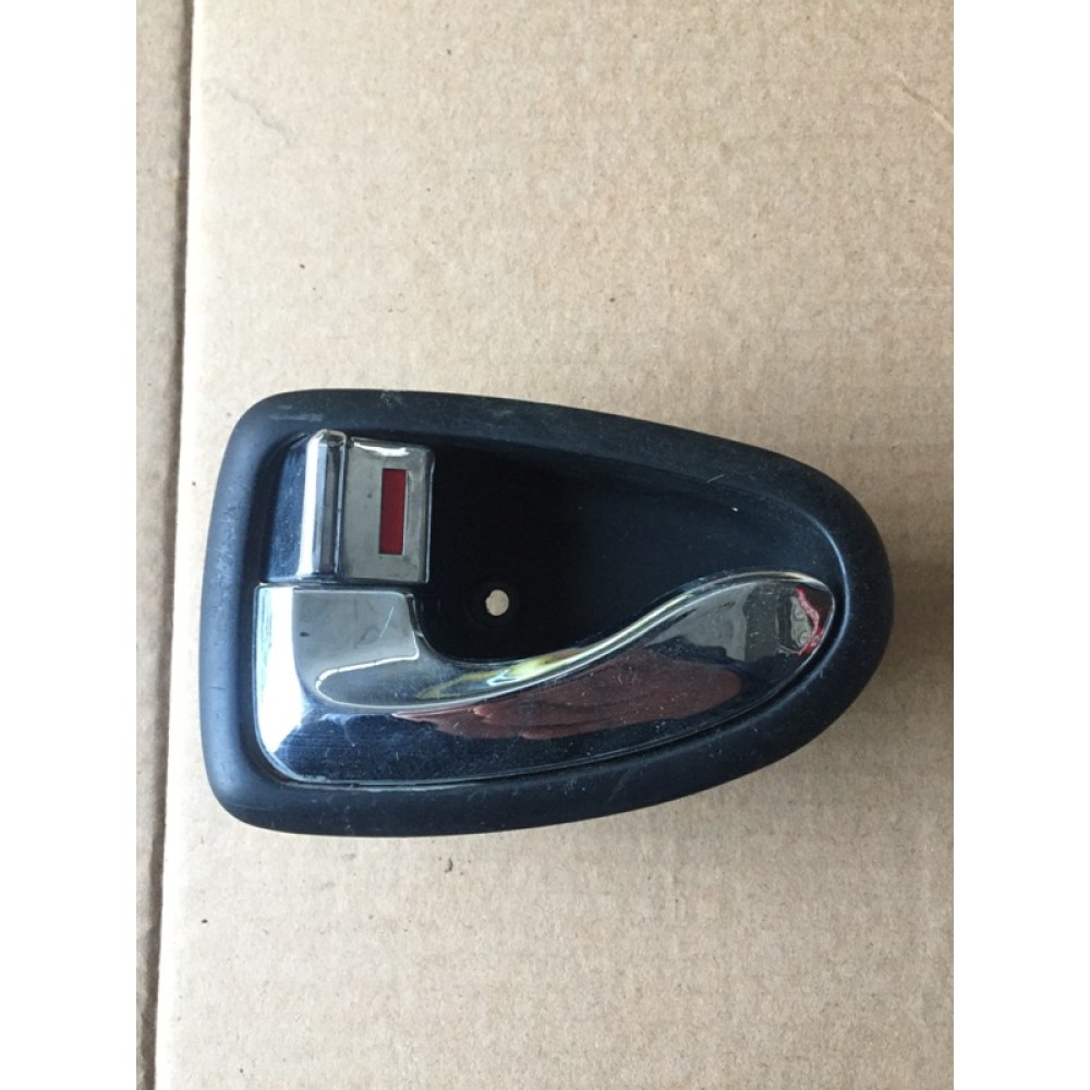 Hyundai Accent İç Kapı Kolu