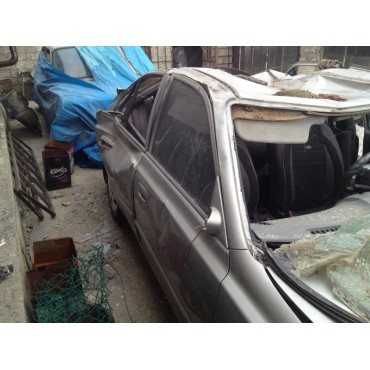 Hyundai Accent Admira Dolu Sağ Ön Kapı