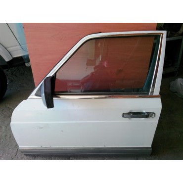 Mercedes 300 SEL Dolu Sol Ön Kapı