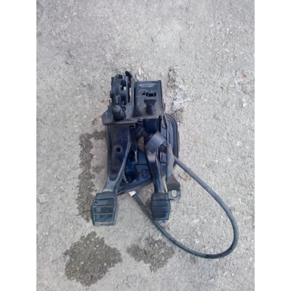 Renault Brodway Gaz-fren-debraj Pedalı