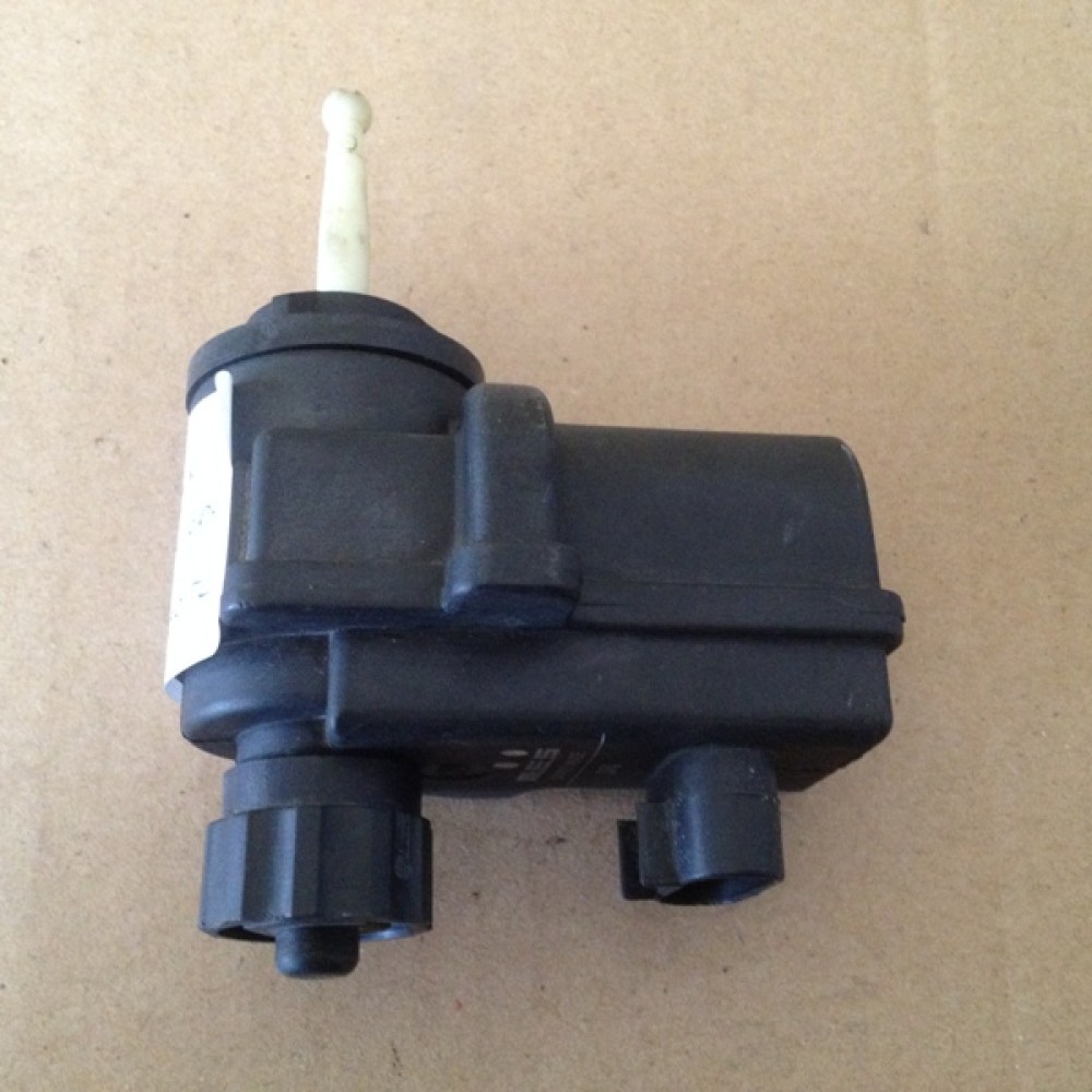 opel corsa far ayar motoru