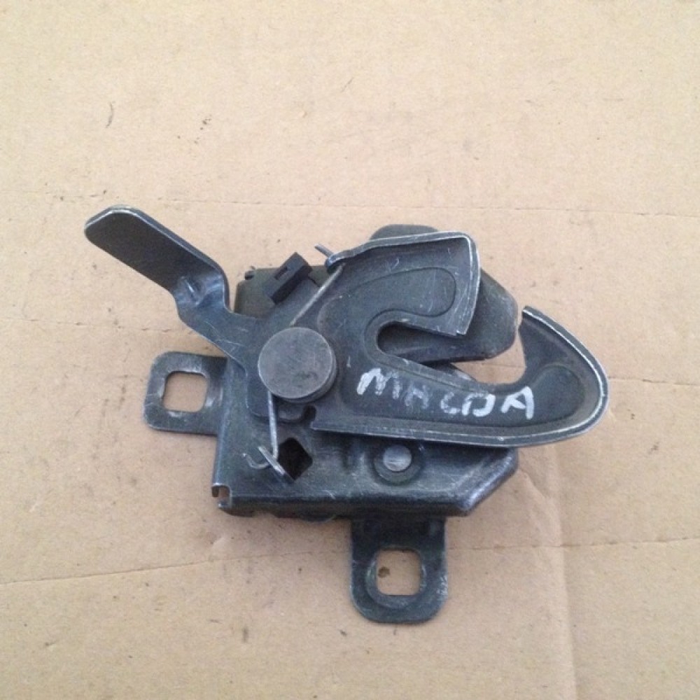 Mazda 323 Motor Kaput Kilidi