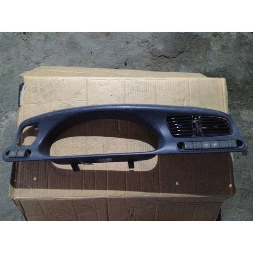 skoda felicia gösterge çerçevesi