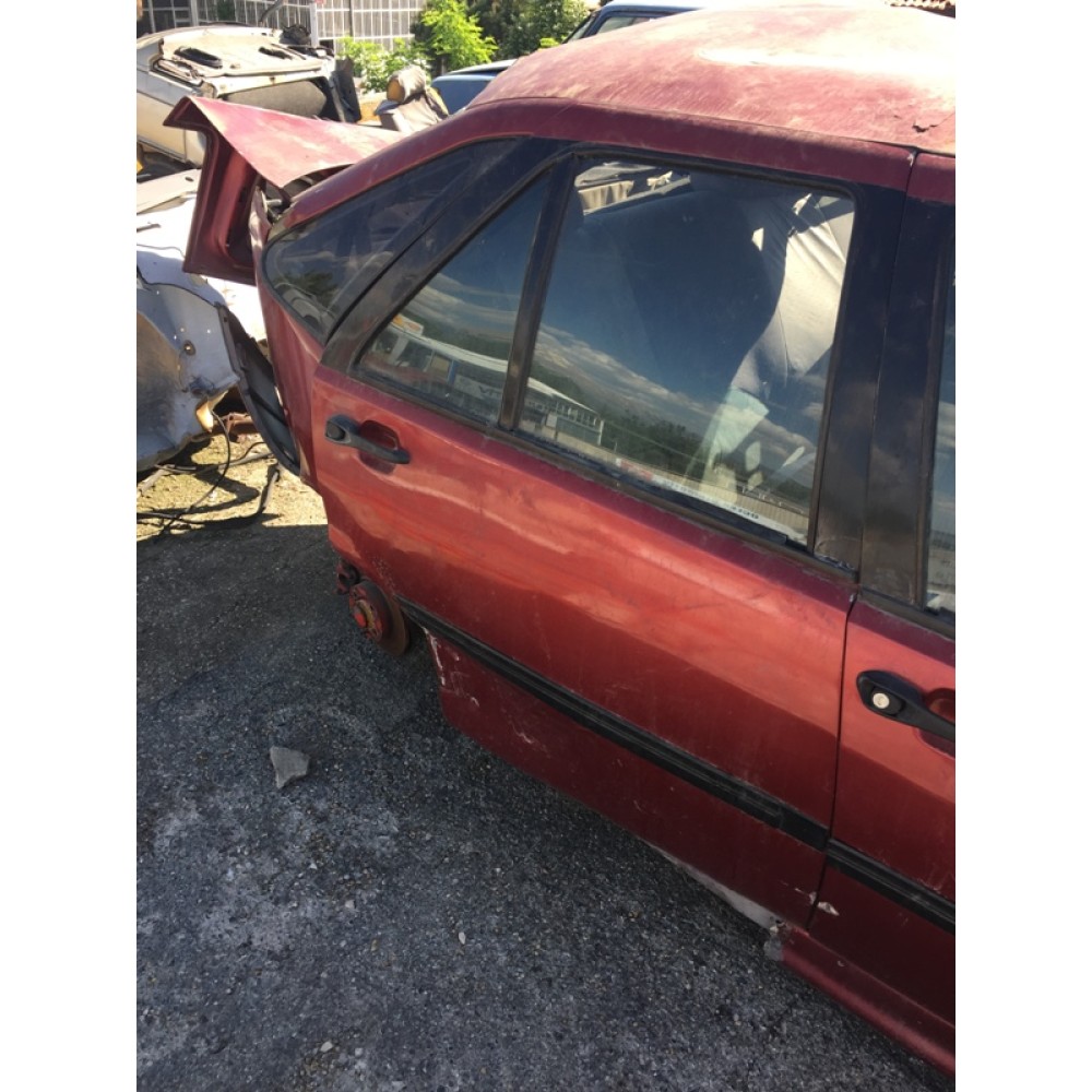 Fiat Tempra Sağ Arka Kapı