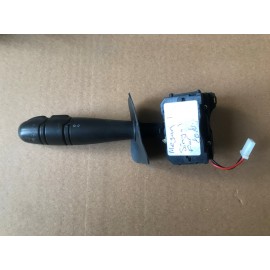 Renault Megan 1 Far Kolu