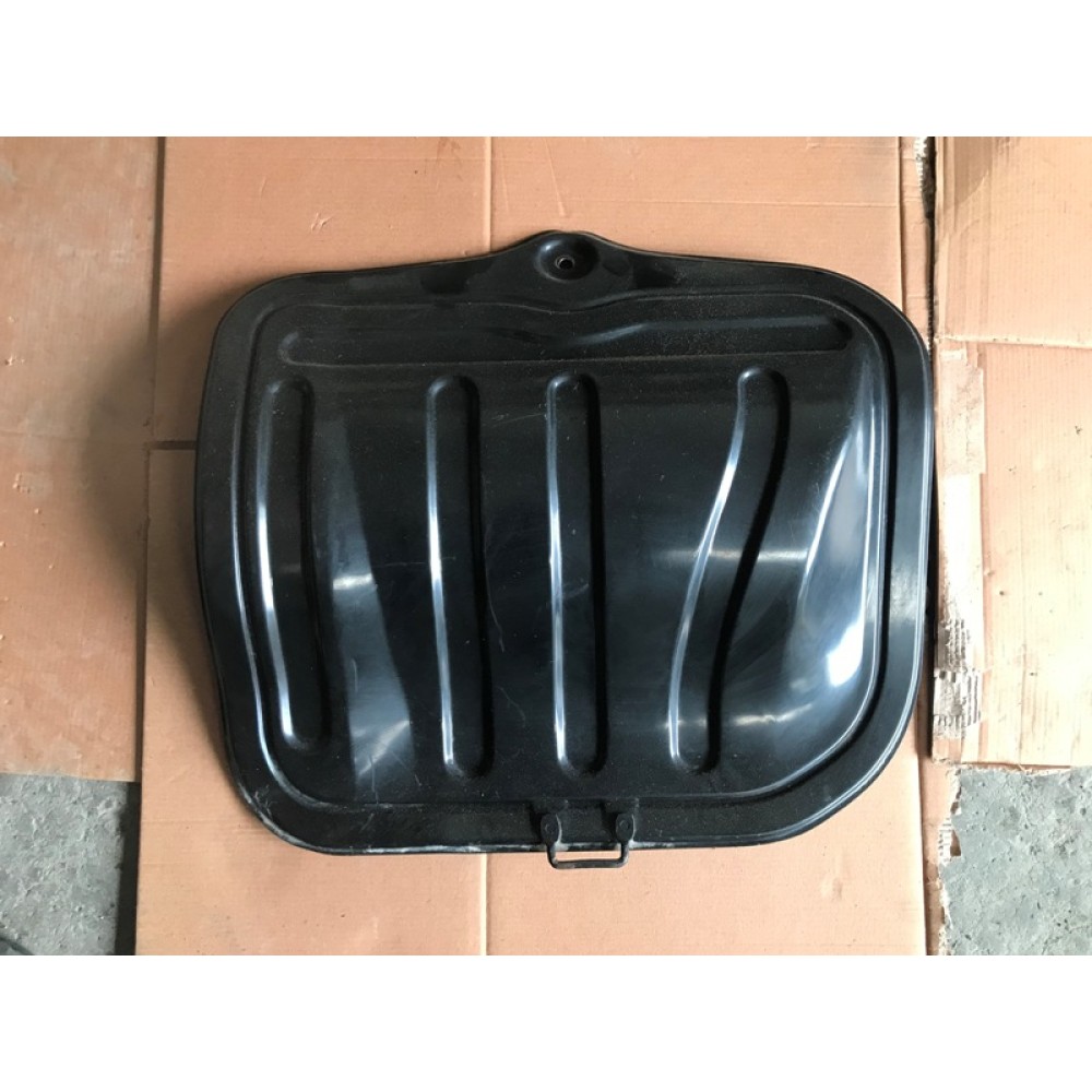 L300 akü üst kapağı