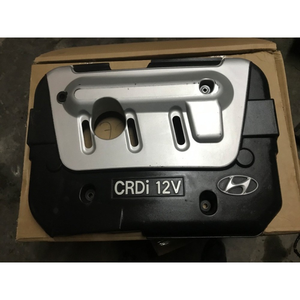 accent motor üst kapağı