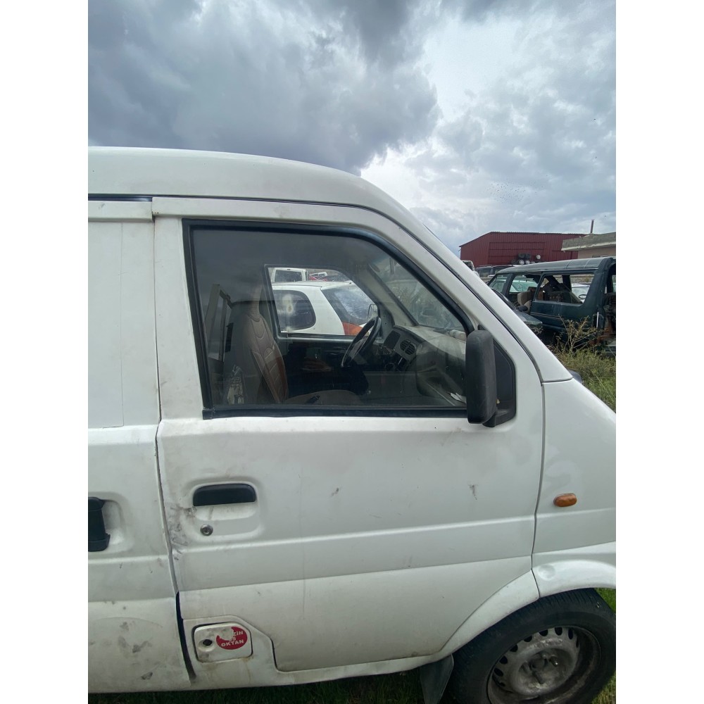 Suzuki Carry ve Super Carry Maruti ile Uyumlu Sağ Ön Kapı (Dolu)